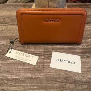 NEW!!! Ladies Wallet by Ellen Tracy